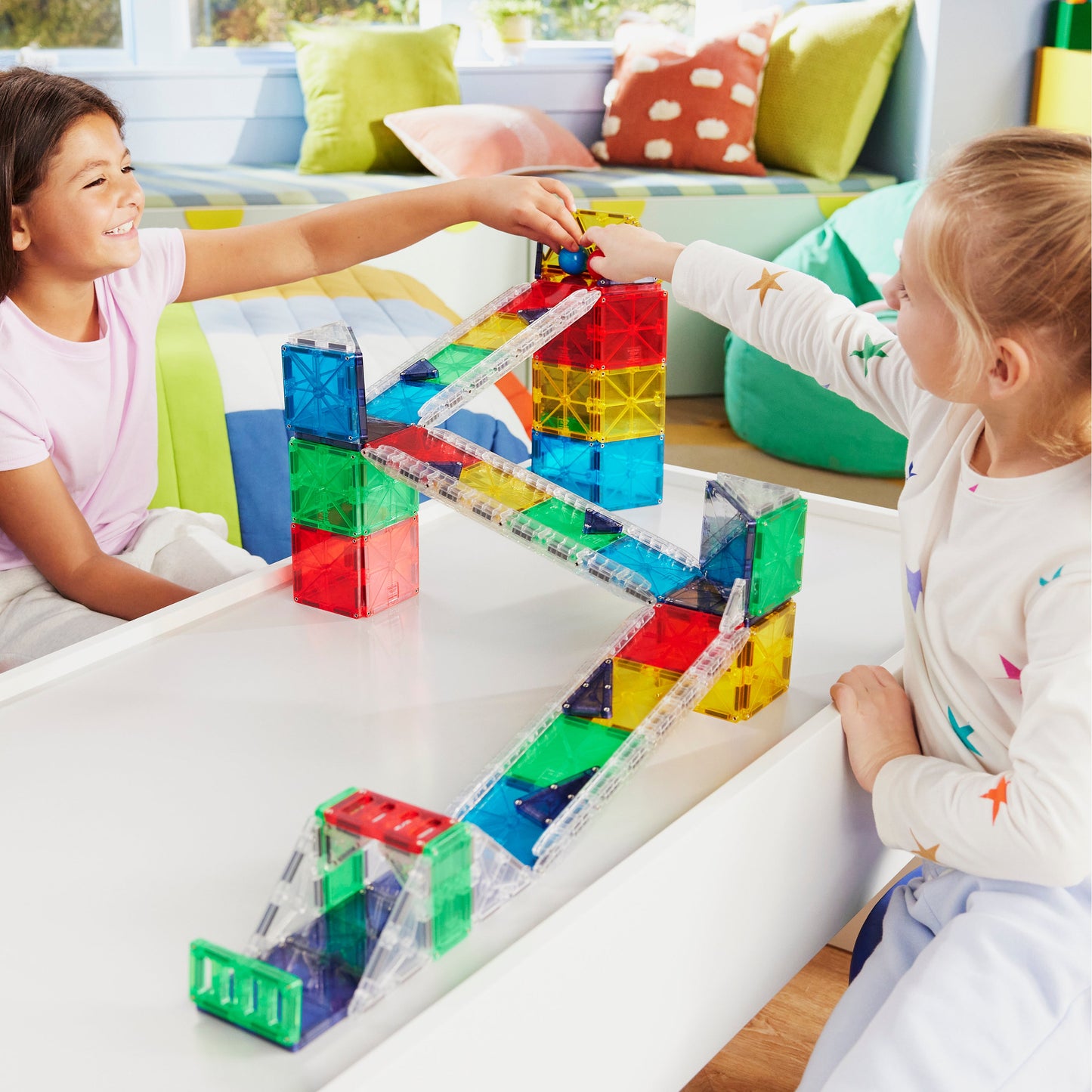 Magna-Tilesâ® Rail Racers Deluxe 90-Piece Set