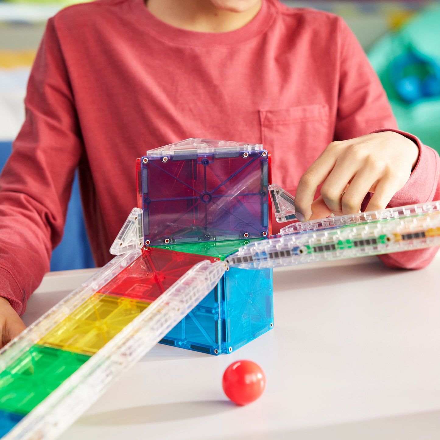 Magna-Tilesâ® Rail Racers 33-Piece Set