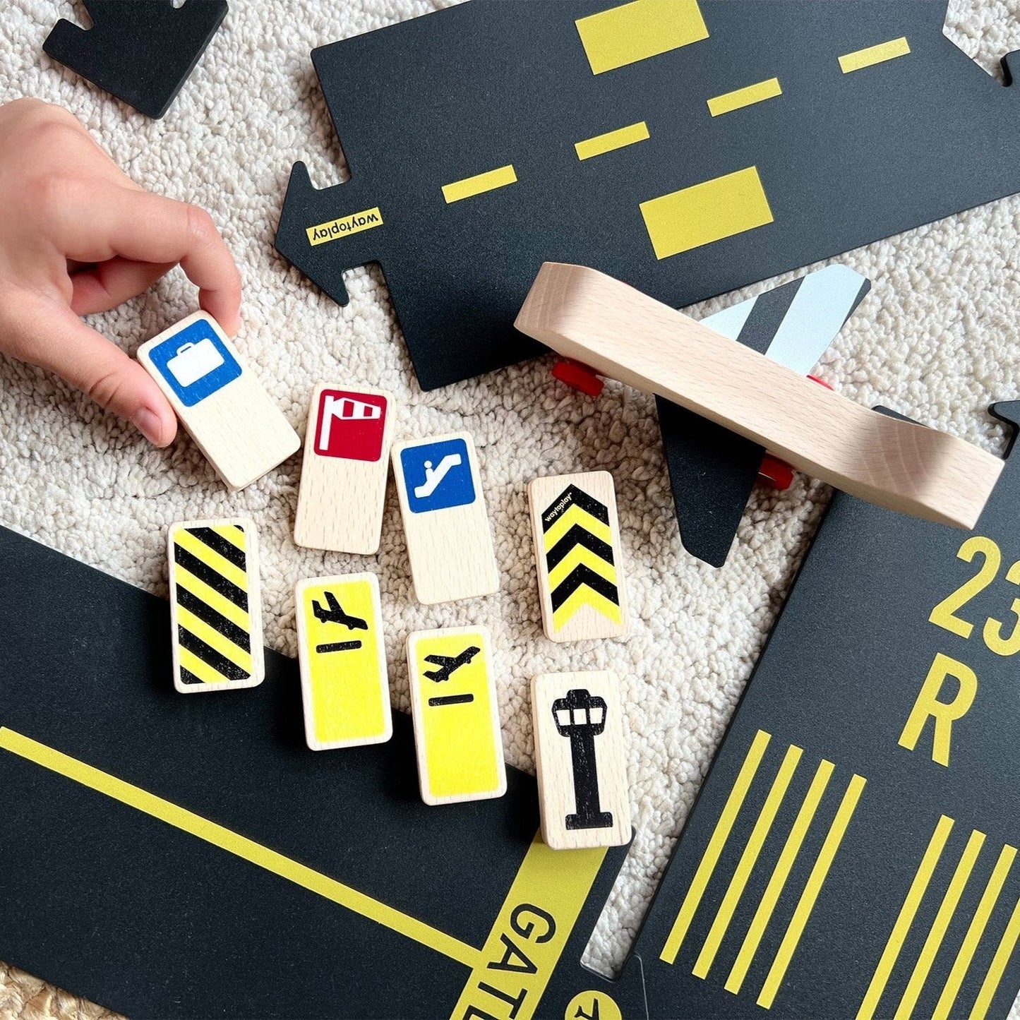 Waytoplay Roadblocks Airport Signs
